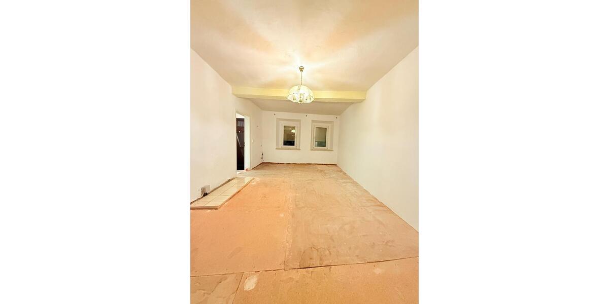 Reihenhaus Weida - 4 Zimmer, 135 m&sup2;, 890&euro; | Angebot:25085215