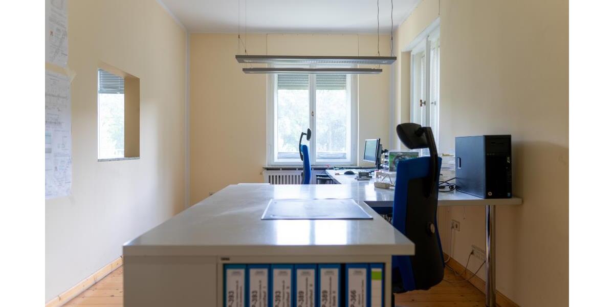 Historisches Schmuckstück in Gera-Debschwitz – Werden Sie der neue Eigentümer! - Zweifamilienhaus Gera Debschwitz | Angebot:26386206