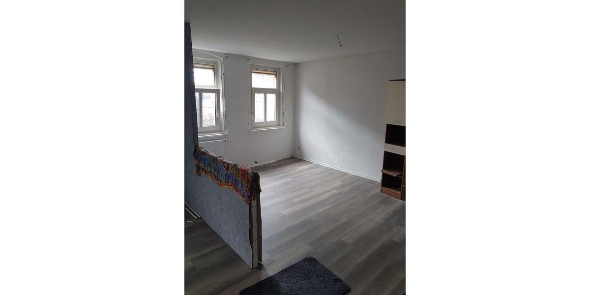 Einfamilienhaus Crimmitschau - 7 Zimmer, 140 m&sup2;, 58.000&euro; | Angebot:26618715