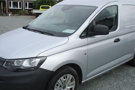 VW Caddy 174.324 km 11.890 € Gera 07548