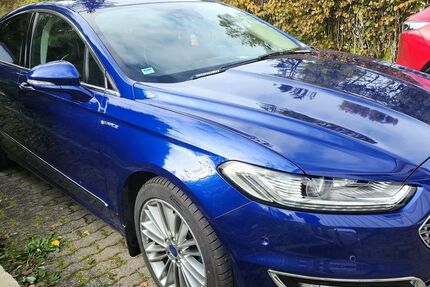 Ford Mondeo 95.500 km 17.900 &euro; Zeitz 06712