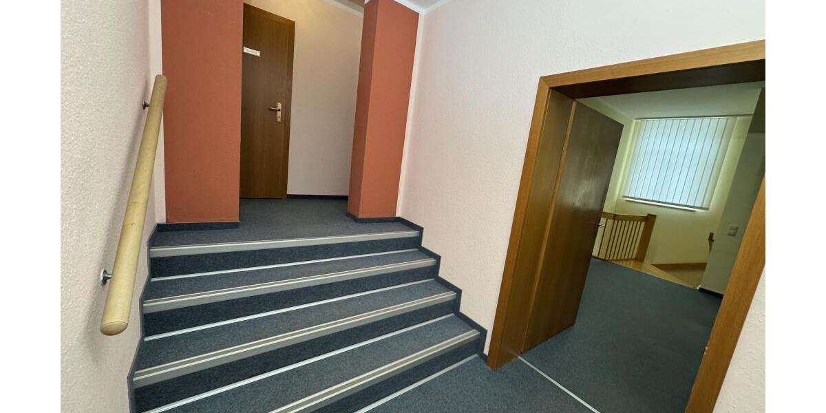 140 m² Praxis- oder Büroräume in Toplage von Gera-Debschwitz! - Gewerbeobjekt Gera Debschwitz | Angebot:26335128