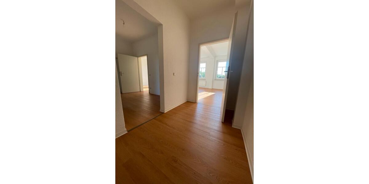 Etagenwohnung Gera Alt-Bieblach - 2 Zimmer, 68 m&sup2;, 399&euro; | Angebot:26544348