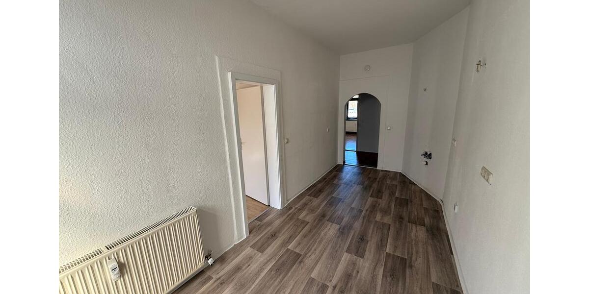 Dachgeschoßwohnung Greiz - 3 Zimmer, 65 m&sup2;, 325&euro; | Angebot:26070754