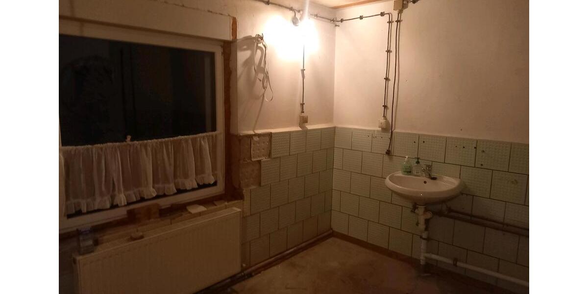 Einfamilienhaus Neustadt an der Orla - 10 Zimmer, 233 m&sup2;, 174.000&euro; | Angebot:26786990