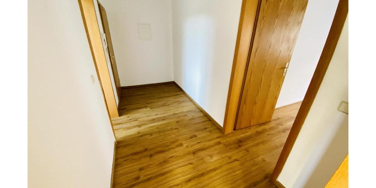 Mehrfamilienhaus in Gera-Zwötzen zum Verkauf - Mehrfamilienhaus, Wohnhaus Gera Zwötzen | Angebot:26386816