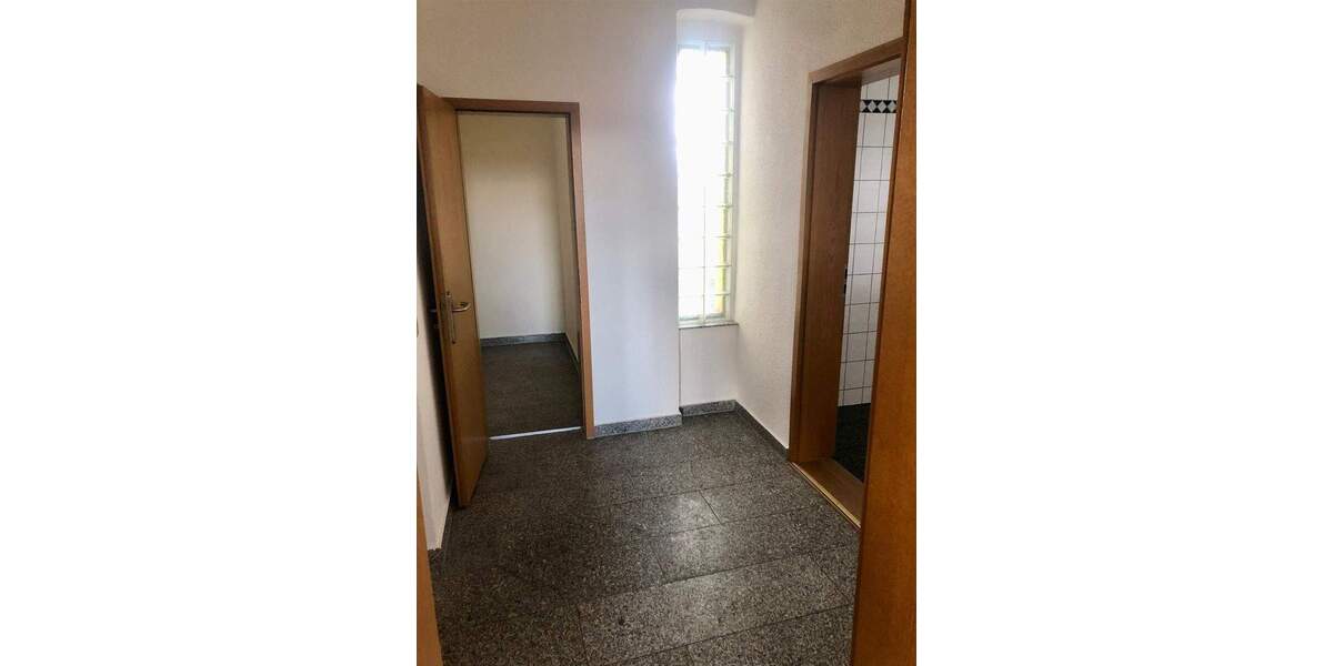 Etagenwohnung Altenburg Altenburg - 2 Zimmer, 55 m&sup2;, 65.000&euro; | Angebot:25674023