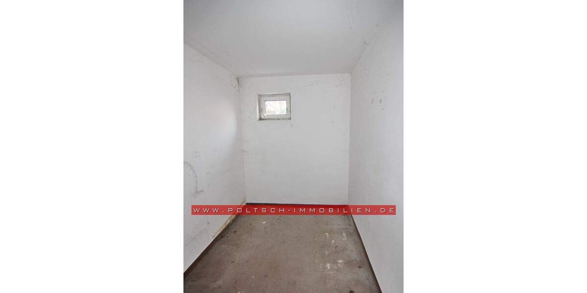 Etagenwohnung Weida - 2 Zimmer, 60 m&sup2;, 29.000&euro; | Angebot:25072231