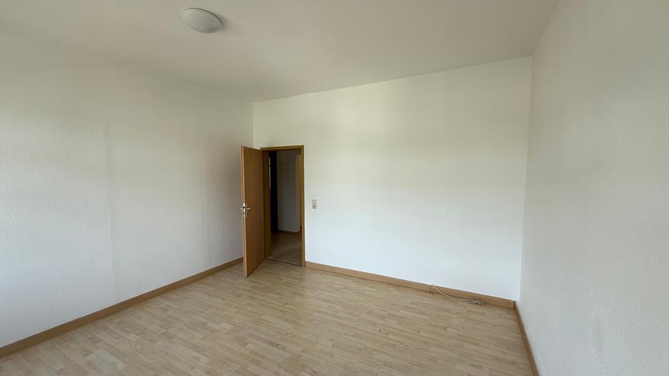 Etagenwohnung Greiz - 2 Zimmer, 44 m&sup2;, 230&euro; | Angebot:26462525
