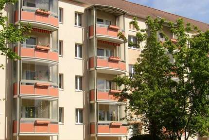 Wohnung zum Mieten in Gera 378,36 € 63.06 m² 3 zimmer