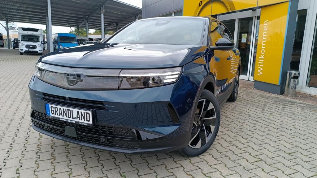 Opel Grandland (X) 4.000 km 36.990 &euro; Meerane 08393