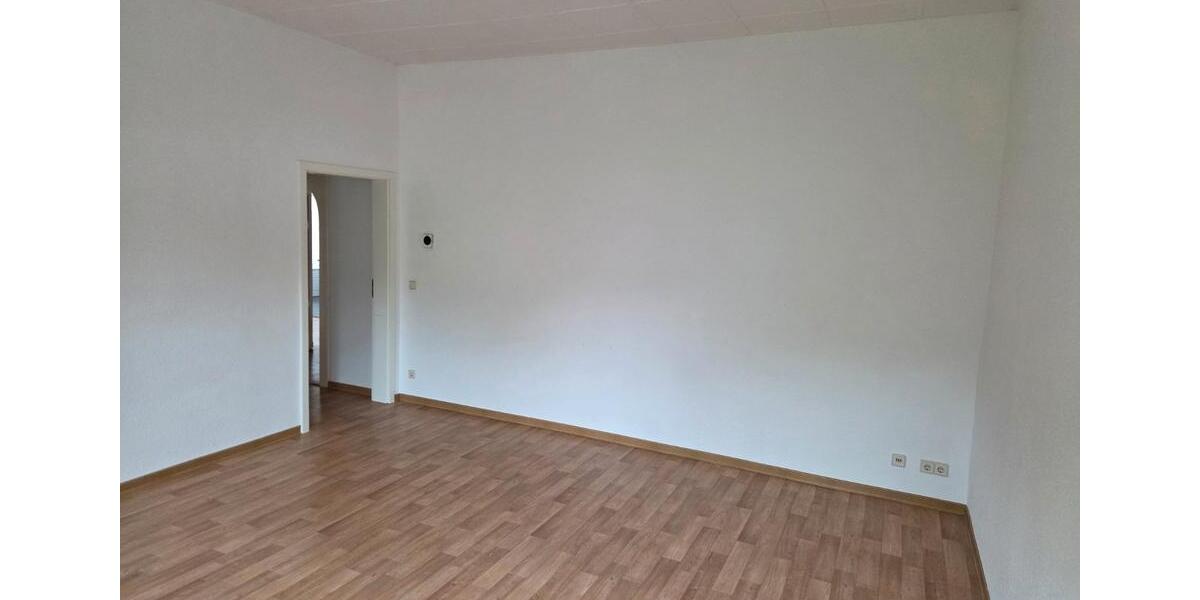 Erdgeschoßwohnung Zeitz - 4 Zimmer, 112 m&sup2;, 672&euro; | Angebot:26560362