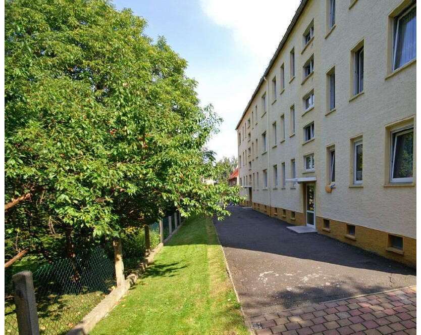 Wohnung zum Mieten in Pölzig 409 € 73.4 m²