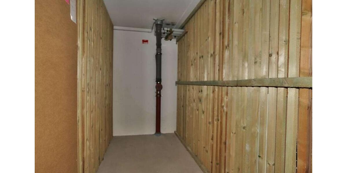 Erdgeschoßwohnung Gera Alt-Bieblach - 2 Zimmer, 63 m&sup2;, 380&euro; | Angebot:26181158