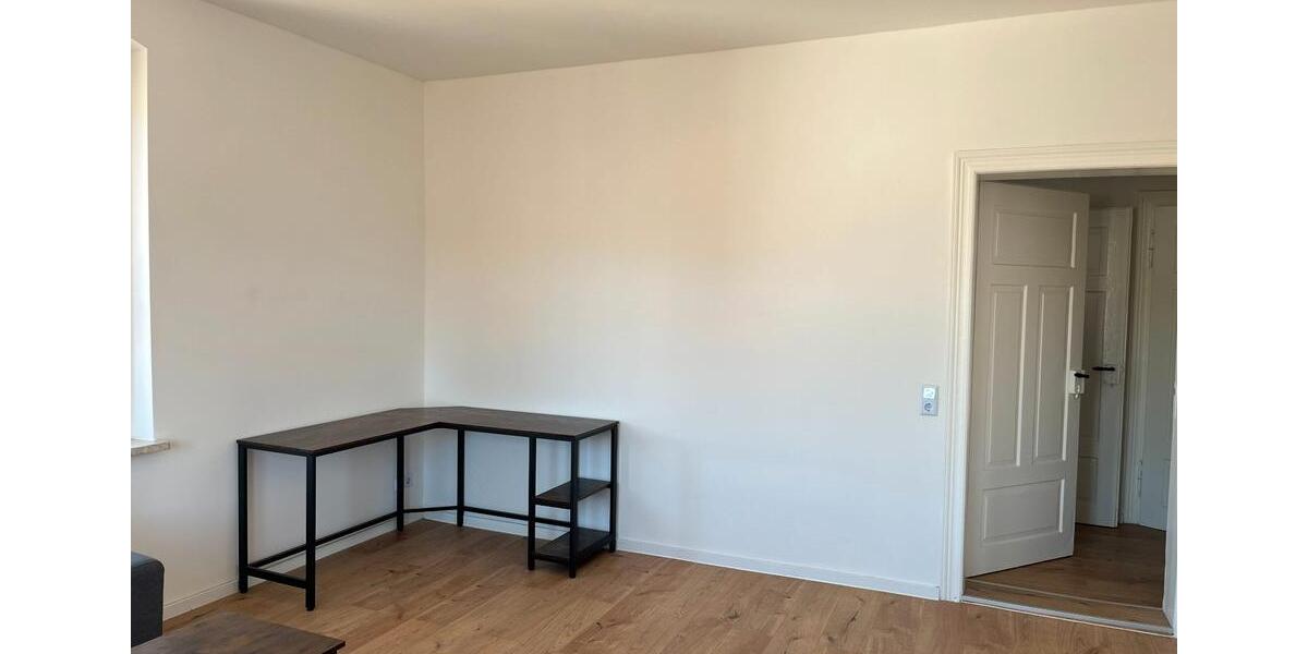 Etagenwohnung Crimmitschau - 2 Zimmer, 56 m&sup2;, 320&euro; | Angebot:26266397