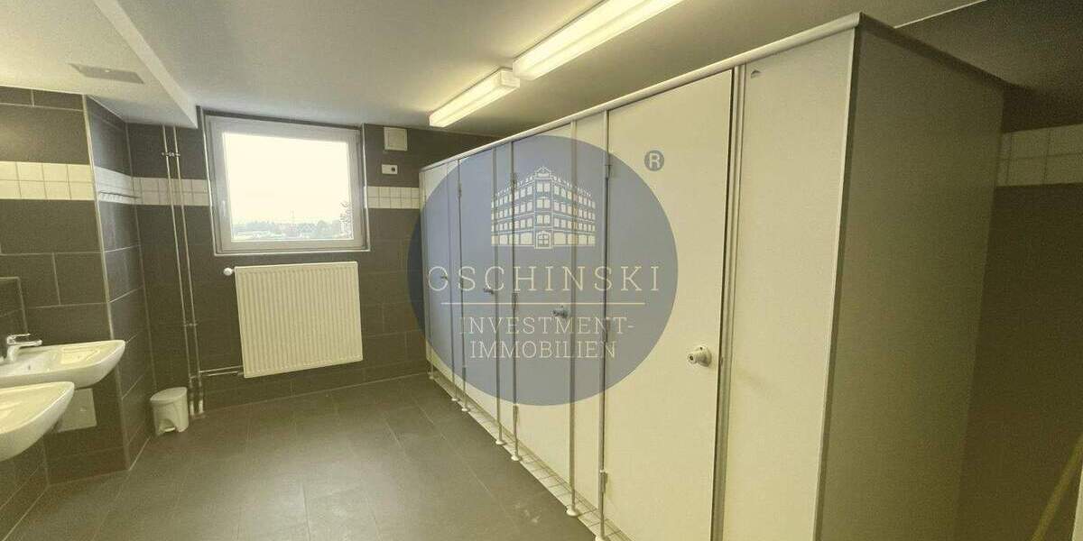 D16405 + Nur ca. 148 €m² + Gewerbekomplex + Leerstehend + ca. 10.483 m² Fläche + Zeulenroda-Triebes zimmer