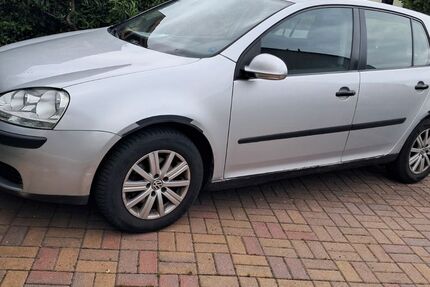 VW Golf 189.878 km 2.500 &euro; Stadtroda 07646