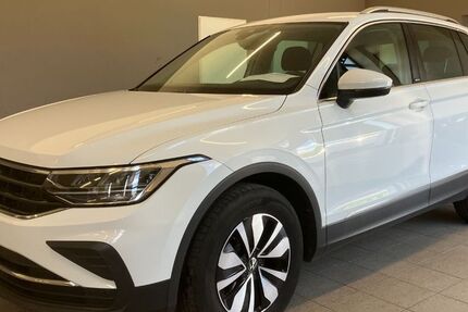 VW Tiguan 73.885 km 24.990 &euro; Gera 07546