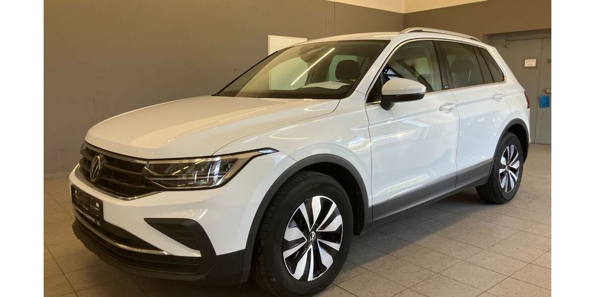 VW Tiguan 73.885 km 25.189 &euro; Gera 07546