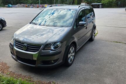 VW Touran 270.000 km 2.900 &euro; Hermsdorf 07629
