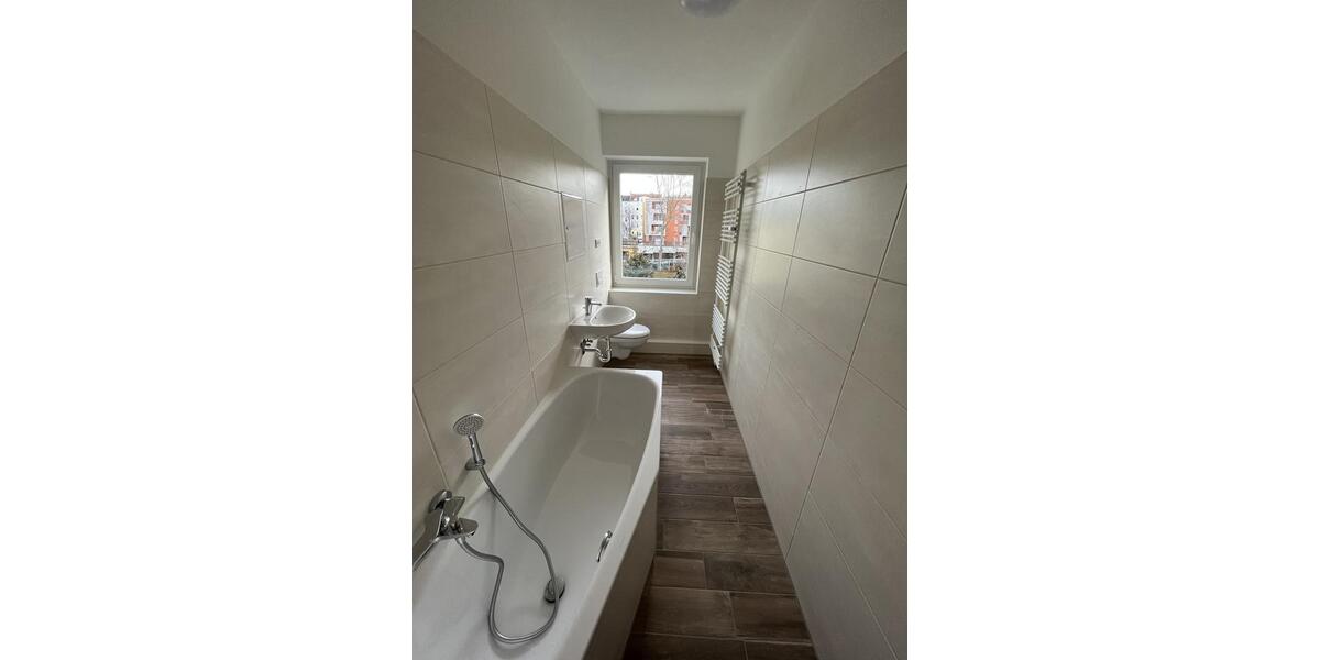 4-Raum-Wohnung im Stadtzentrum mit Badewanne und Balkon 4 zimmer