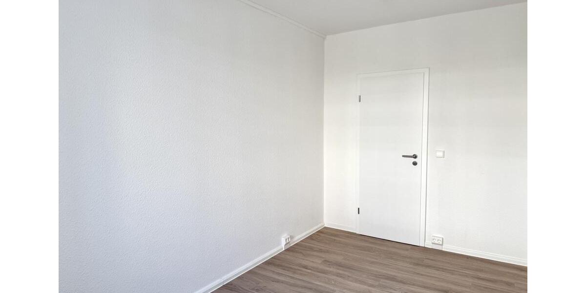 Etagenwohnung Gera Alt-Bieblach - 4 Zimmer, 80 m&sup2;, 679&euro; | Angebot:26534023