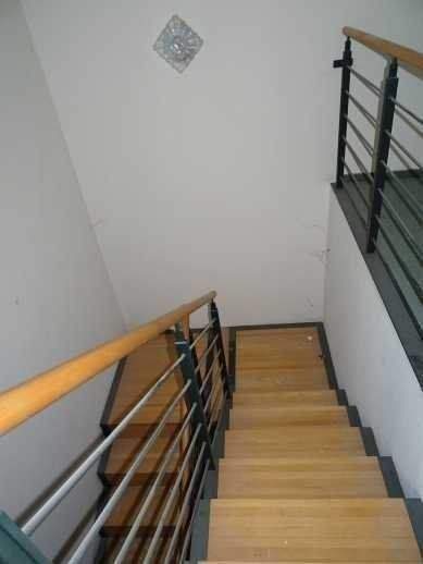 Kleine Gewerbeeinheit über 2 Etagen in Zeulenroda nach umfangreicher Sanierung zu vermieten 3 zimmer