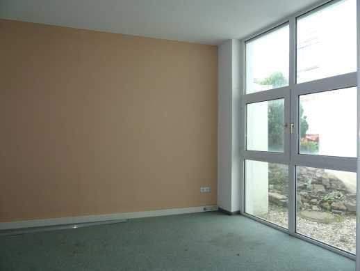 Kleine Gewerbeeinheit über 2 Etagen in Zeulenroda nach umfangreicher Sanierung zu vermieten 3 zimmer