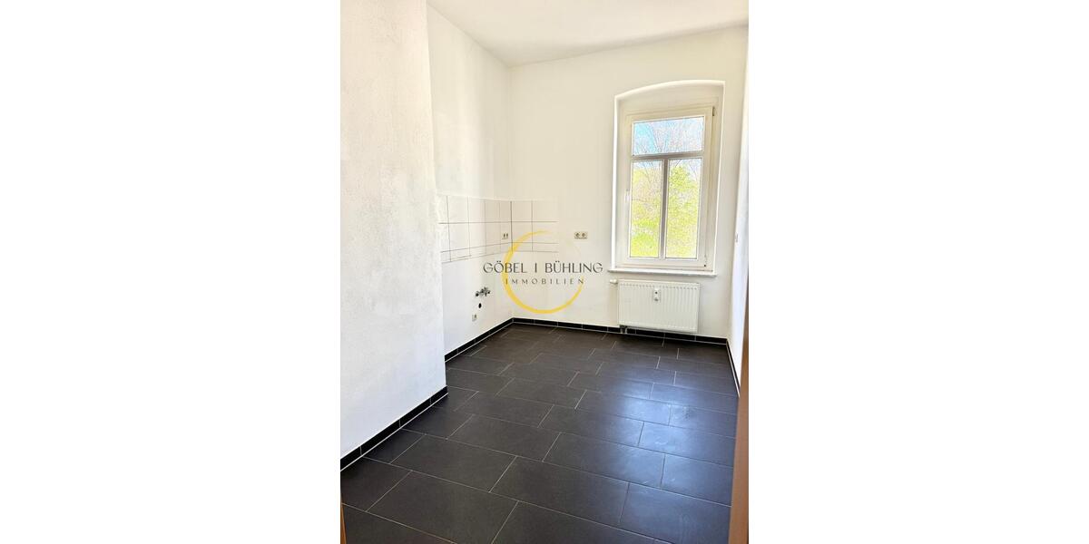 Etagenwohnung Weida - 4 Zimmer, 104 m&sup2;, 660&euro; | Angebot:26489781