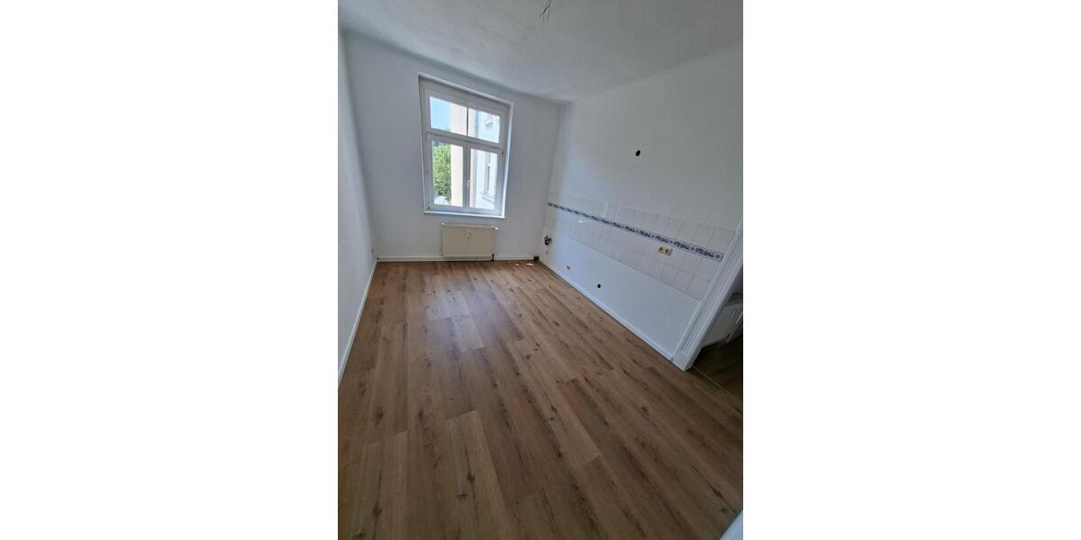 Etagenwohnung Gera Debschwitz - 2 Zimmer, 68 m&sup2;, 640&euro; | Angebot:26693198