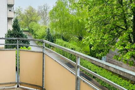 Lichtdurchflutete 2-Raum-Wohnung mit Balkon & Dachterrasse 2 zimmer