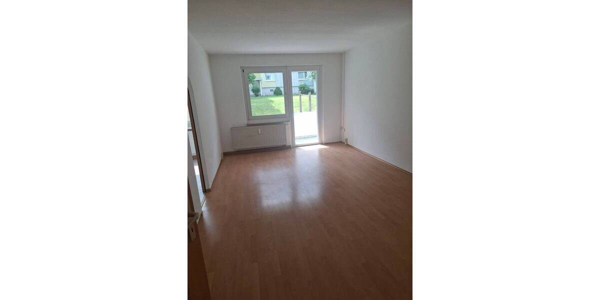 Etagenwohnung Zeulenroda-Triebes Zeulenroda - 2 Zimmer, 54 m&sup2;, 295&euro; | Angebot:26798575