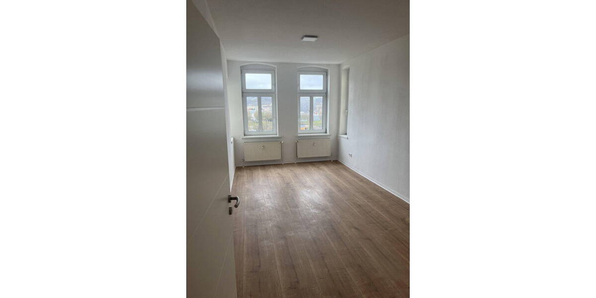 Etagenwohnung Gera Innenstadt - 2 Zimmer, 66 m&sup2;, 429&euro; | Angebot:26800183