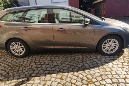 Ford Focus 184.400 km 4.200 &euro; Harth-Pöllnitz 07570