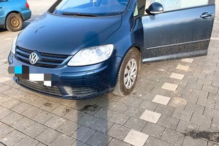 VW Golf Plus 151.000 km 2.112 &euro; Altenburg 04600