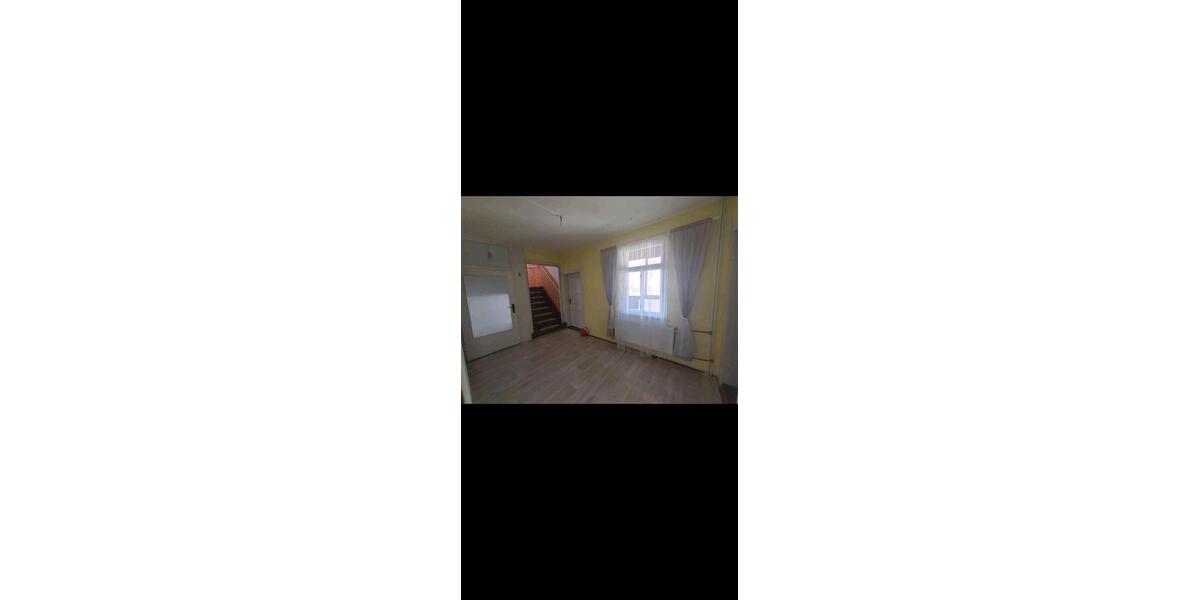 Etagenwohnung Greiz - 10 Zimmer, 170 m&sup2;, 70.000&euro; | Angebot:27416503
