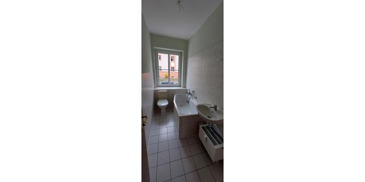 Erdgeschoßwohnung Meuselwitz - 2 Zimmer, 54 m&sup2;, 390&euro; | Angebot:25303702