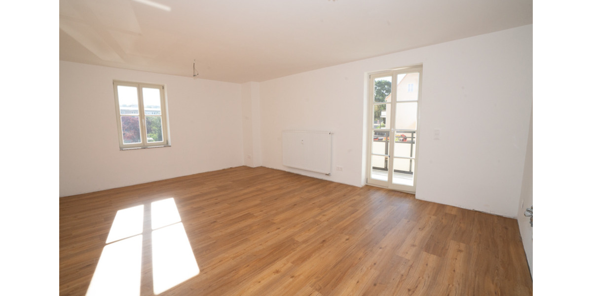 Etagenwohnung Altenburg - 4 Zimmer, 92 m&sup2;, 642&euro; | Angebot:24550815