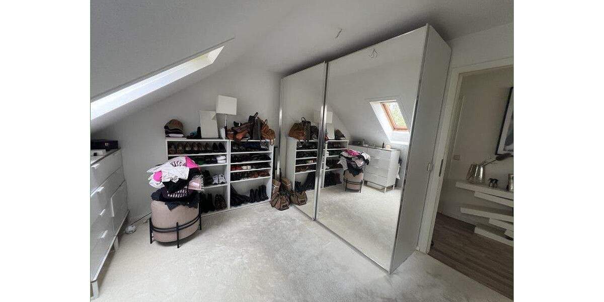 Gepflegte 2-Zimmer-Eigentumswohnung, leerstehend, mit Kfz-Stellplatz in Elsteraue 2 zimmer