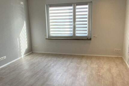 Wohnung Mittelpöllnitz - 3 Zimmer, 65 m&sup2;, 65.000&euro; | Angebot:24482415