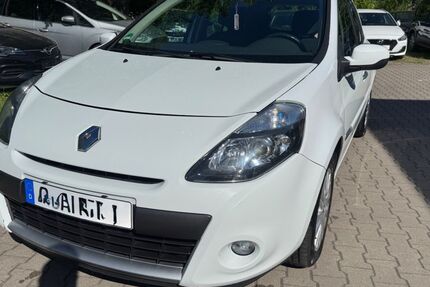 Renault Clio 204.000 km 2.350 &euro; Gera 07549