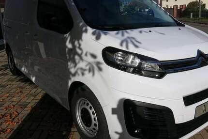 Citroen Jumpy 5.600 km 26.990 € Lucka 04613