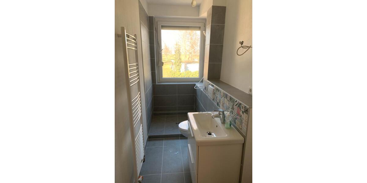 Etagenwohnung Rositz - 3 Zimmer, 65 m&sup2;, 39.000&euro; | Angebot:23187798