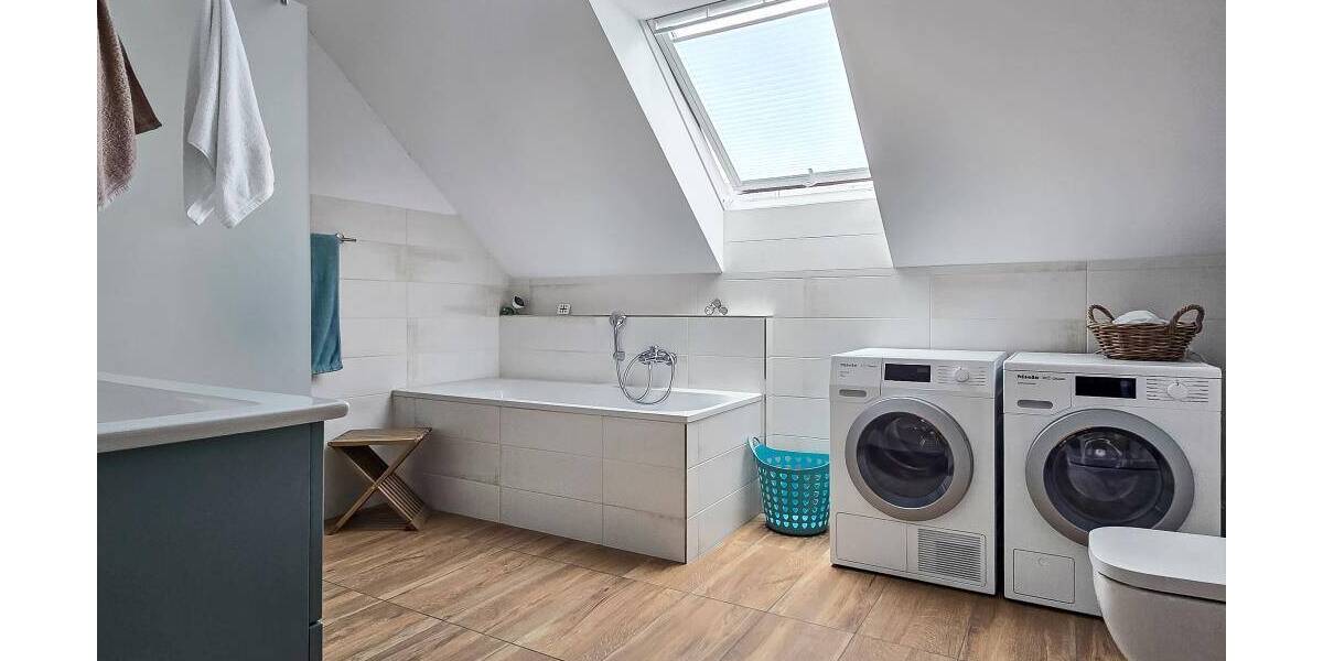 Etagenwohnung Zeulenroda-Triebes Zeulenroda - 4 Zimmer, 112 m&sup2;, 275.000&euro; | Angebot:25779267