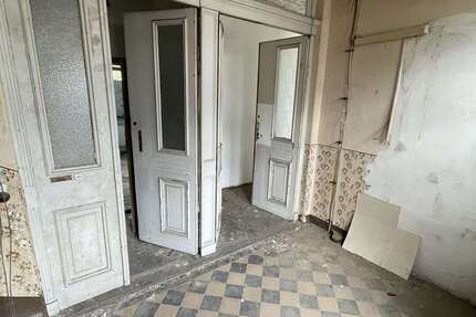 Haus Werdau - 25 Zimmer, 400 m&sup2;, 34.900&euro; | Angebot:26465284