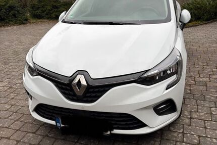 Renault Clio 50.311 km 13.700 &euro; Schönberg 04782