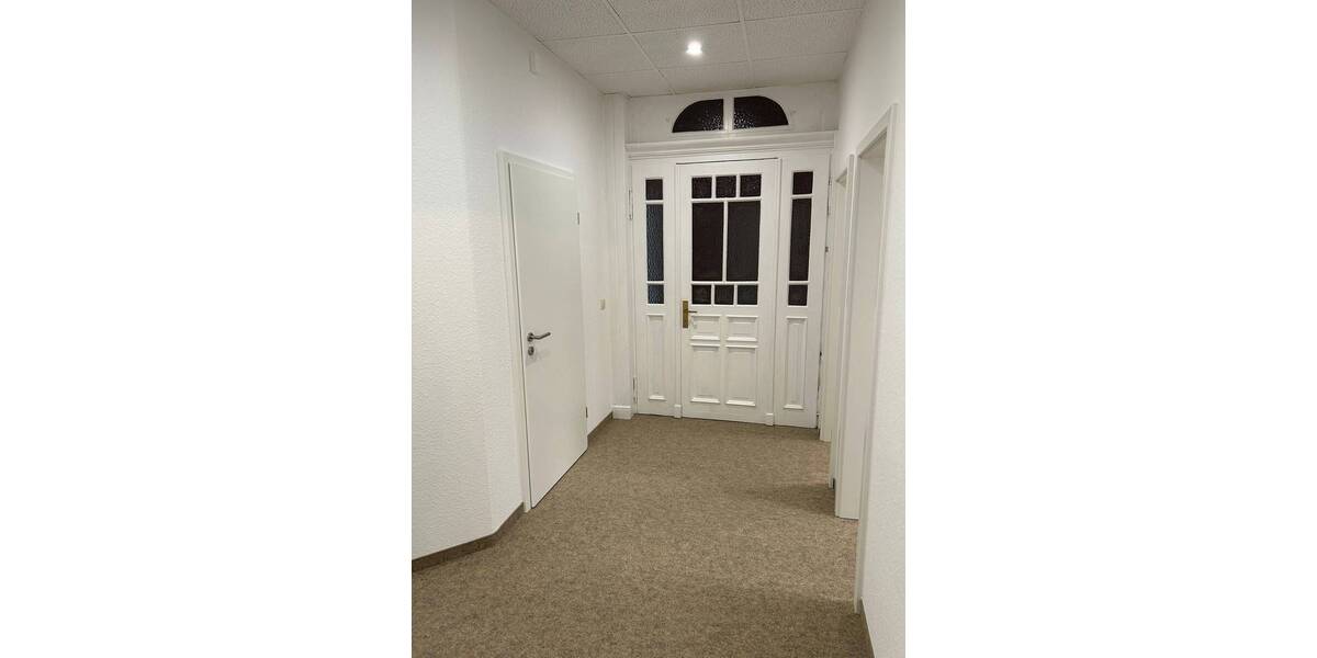 Gewerbeobjekt Altenburg Südost - 5 Zimmer, 147 m&sup2;, 1.000&euro; | Angebot:26028463