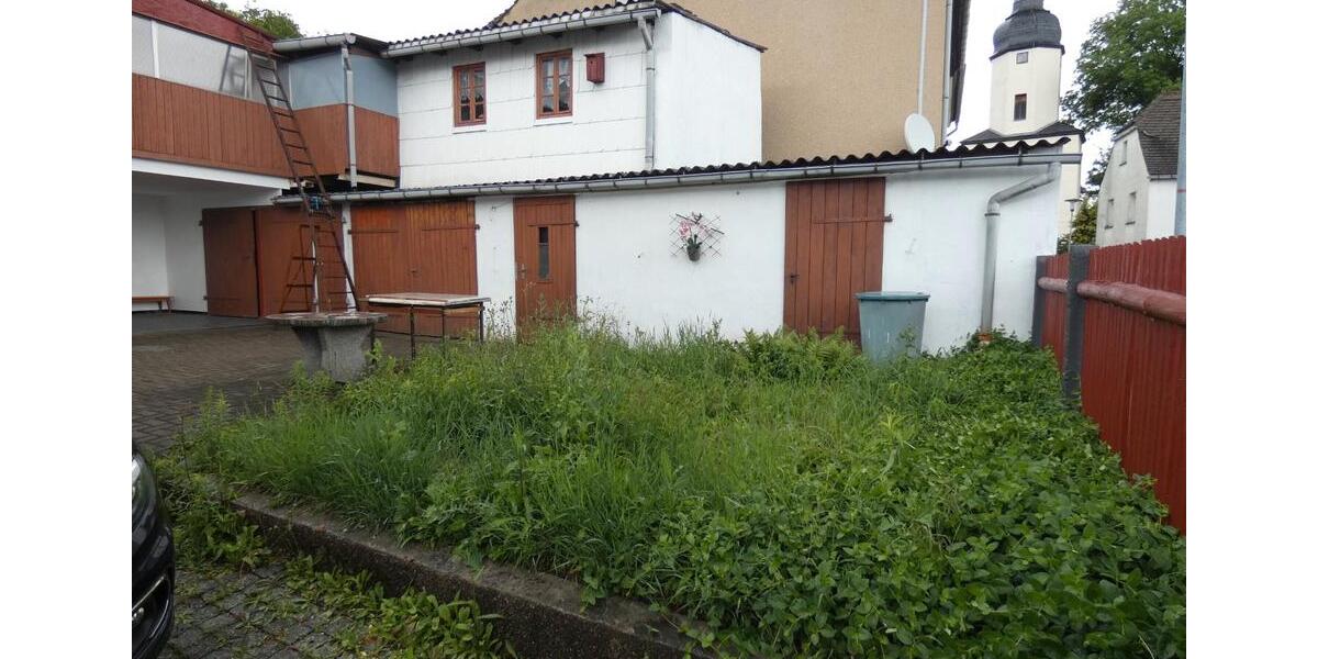 Einfamilienhaus Zeitz Theißen - 4 Zimmer, 200 m&sup2;, 220.000&euro; | Angebot:27142900