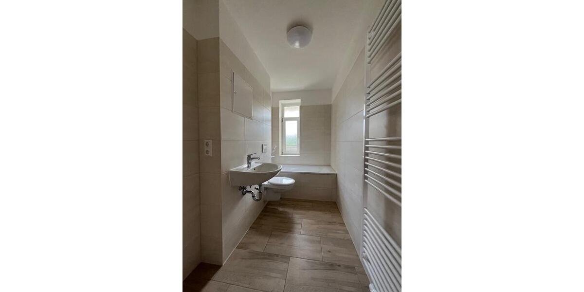 Etagenwohnung Gera Lusan - 2 Zimmer, 54 m&sup2;, 317&euro; | Angebot:26156198