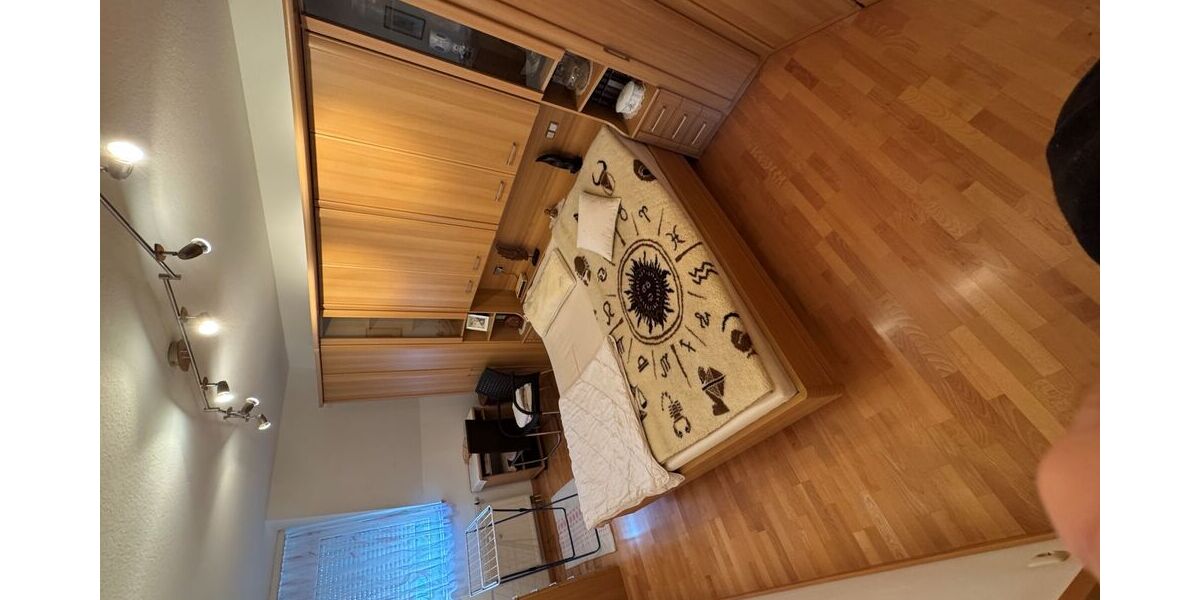 Kapitalanlage: Eigentumswohnung mit Stellplatz in ansprechender Wohngegend! - Mehrfamilienhaus, Wohnhaus Gera Alt-Bieblach | Angebot:26132110